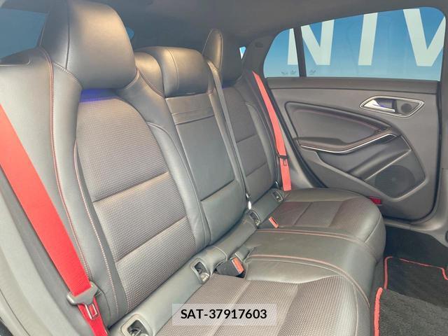 Mercedes Benz CLA-CLASS 2015-10 8873218-8