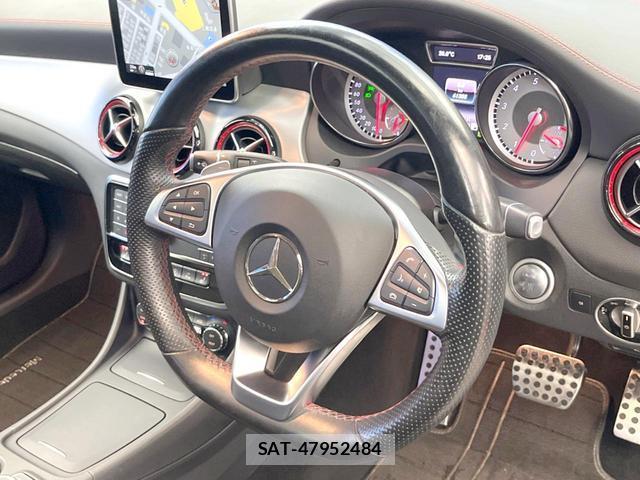 Mercedes Benz CLA-CLASS 2015-11 8873220-11