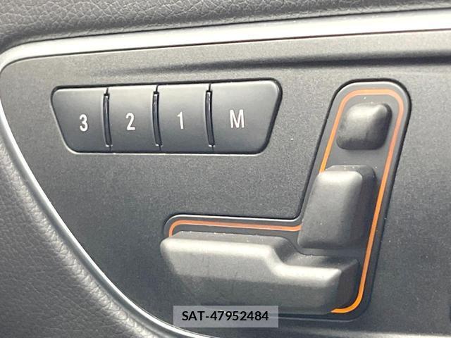Mercedes Benz CLA-CLASS 2015-11 8873220-7