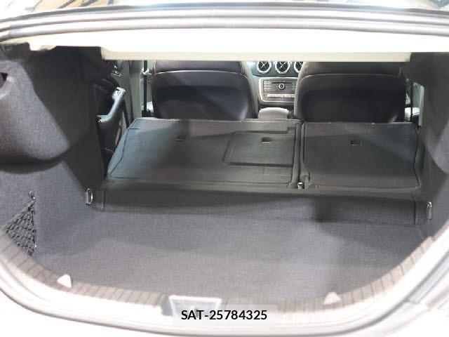 Mercedes Benz CLA-CLASS 2017-09 8873316-6