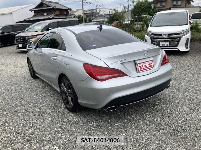 Mercedes Benz CLA-CLASS 2016-03 8873909-14