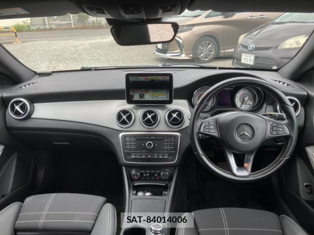 Mercedes Benz CLA-CLASS 2016-03 8873909-2
