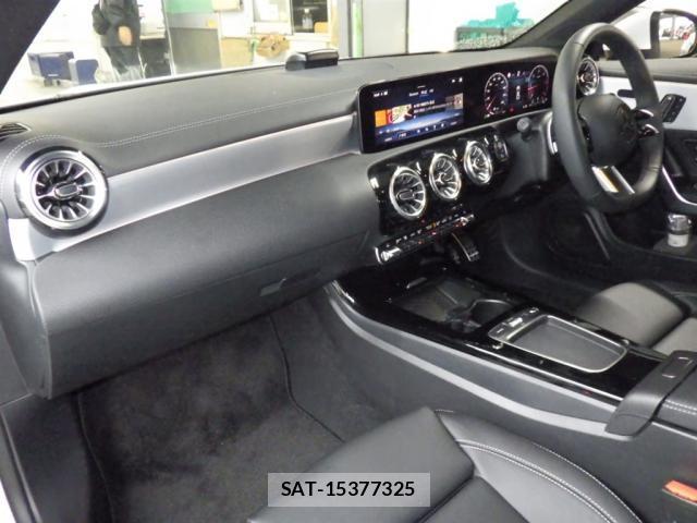 Mercedes Benz CLA-CLASS 2025-08 8874916-2