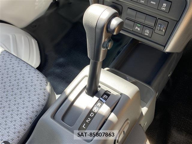 Nissan CLIPPER TRUCK 2026-08 8874982-13