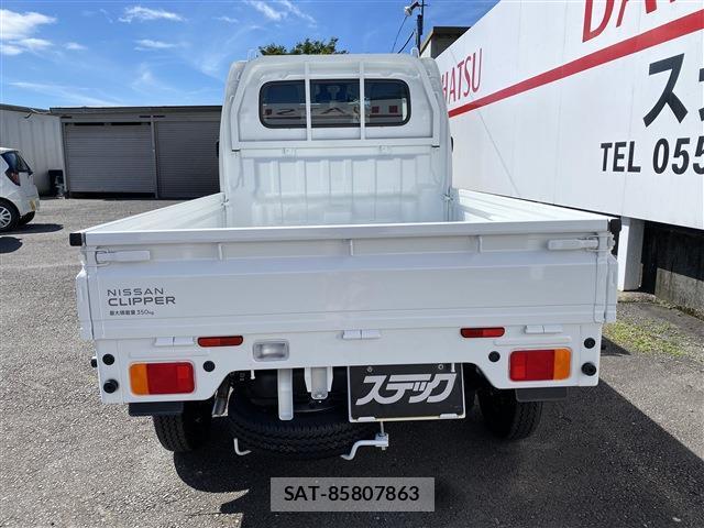 Nissan CLIPPER TRUCK 2026-08 8874982-4