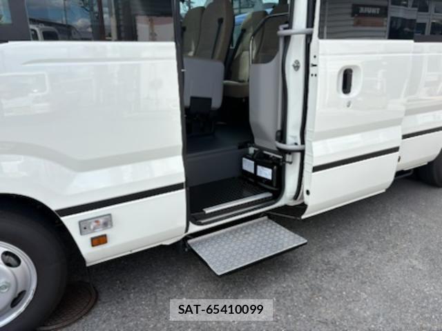 Toyota COASTER 2026-07 8873841-11