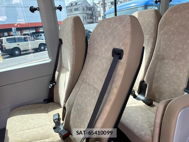 Toyota COASTER 2026-07 8873841-16