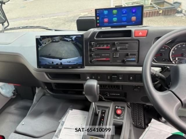 Toyota COASTER 2026-07 8873841-8