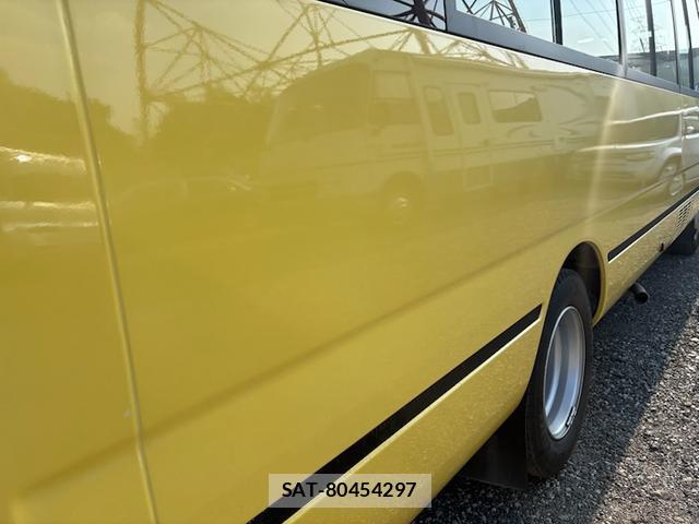 Toyota COASTER 2015-04 8874138-15