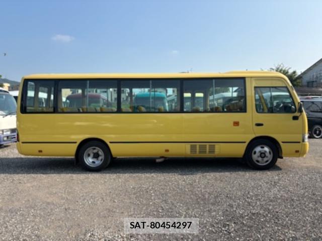 Toyota COASTER 2015-04 8874138-7
