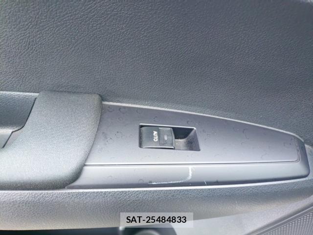 Toyota COROLLA AXIO 2019-09 8872950-12