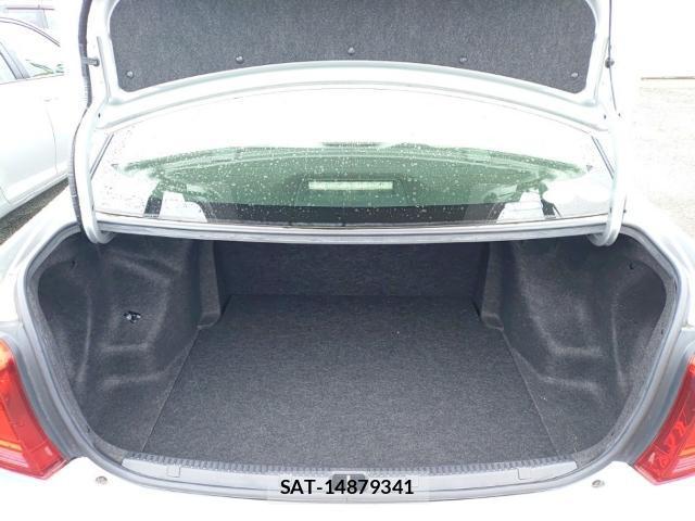 Toyota COROLLA AXIO 2017-08 8872960-7