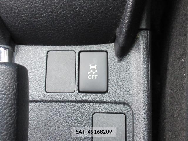 Toyota COROLLA AXIO 2021-05 8874604-17