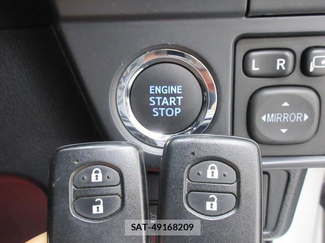 Toyota COROLLA AXIO 2021-05 8874604-18