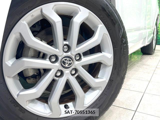Toyota COROLLA CROSS 2023-10 8873117-13