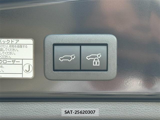 Toyota COROLLA CROSS 2025-03 8874099-16