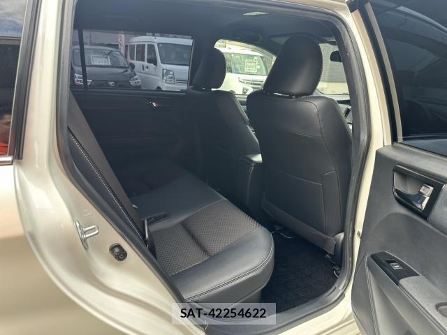 Toyota COROLLA FIELDER 2016-10 8872709-15