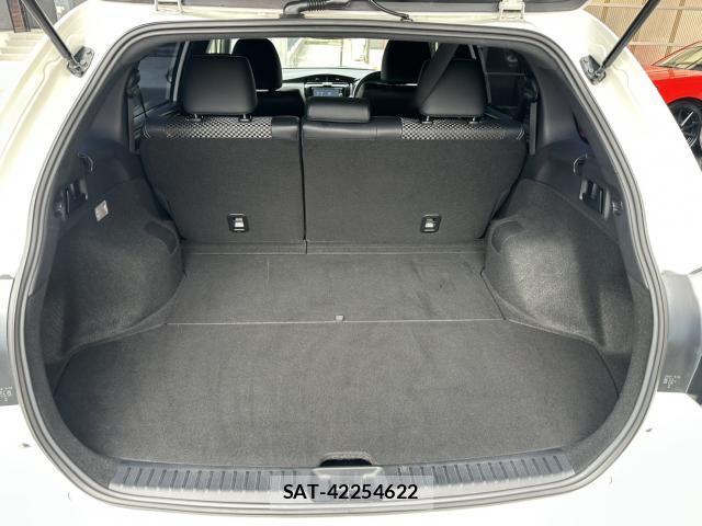 Toyota COROLLA FIELDER 2016-10 8872709-18