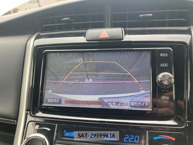 Toyota COROLLA FIELDER 2018-02 8872795-17