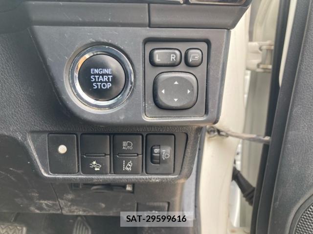 Toyota COROLLA FIELDER 2018-02 8872795-19