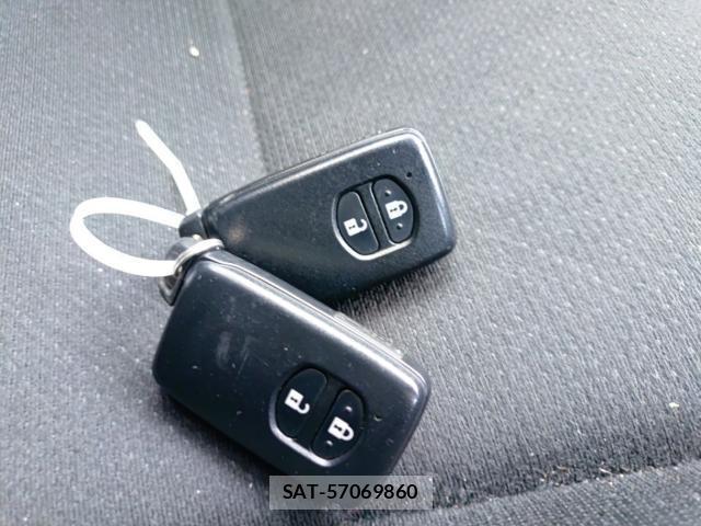 Toyota COROLLA FIELDER 2021-09 8872945-14