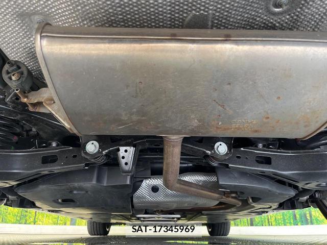 Toyota COROLLA TOURING 2019-11 8873779-18