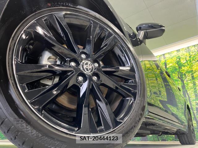 Toyota COROLLA TOURING 2025-06 8875479-12