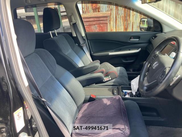 Honda CR-Z 2013-12 8873407-7