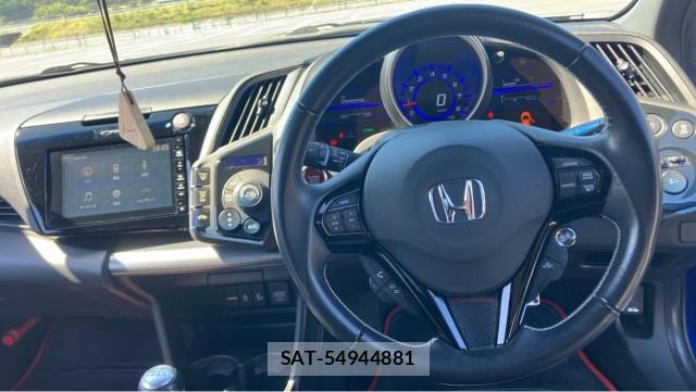 Honda CR-Z 2016-09 8874455-16