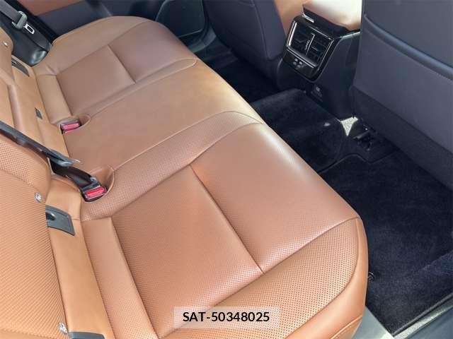 Toyota CROWN ESTATE 2025-08 8875760-9