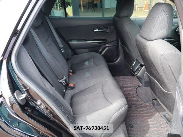 Toyota CROWN HYBRID 2019-04 8872548-14