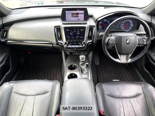 Toyota CROWN HYBRID 2018-12 8872596-1