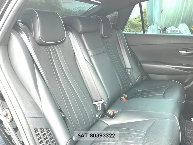 Toyota CROWN HYBRID 2018-12 8872596-10