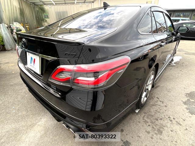 Toyota CROWN HYBRID 2018-12 8872596-18