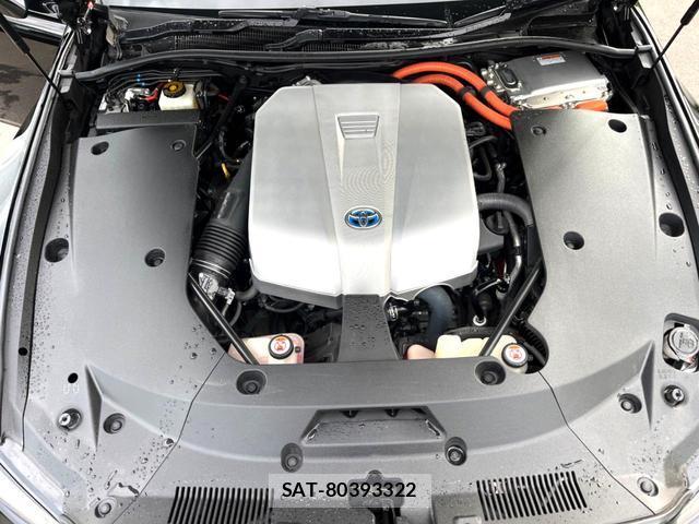 Toyota CROWN HYBRID 2018-12 8872596-19