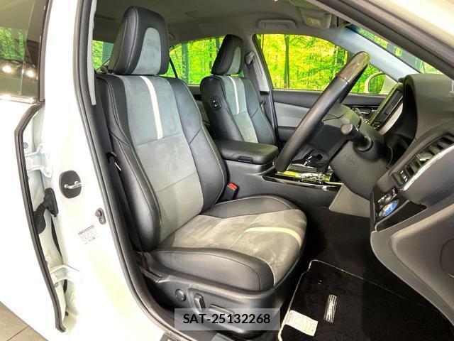 Toyota CROWN HYBRID 2017-04 8872833-7
