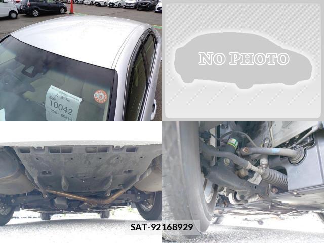 Toyota CROWN HYBRID 2017-09 8872967-6
