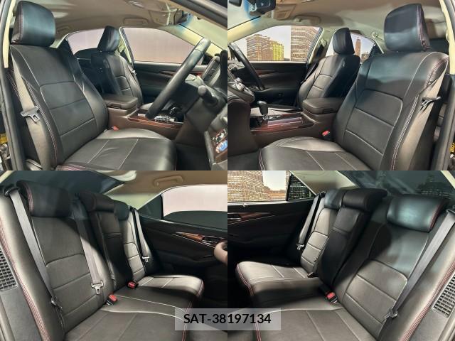 Toyota CROWN HYBRID 2013-02 8873002-3