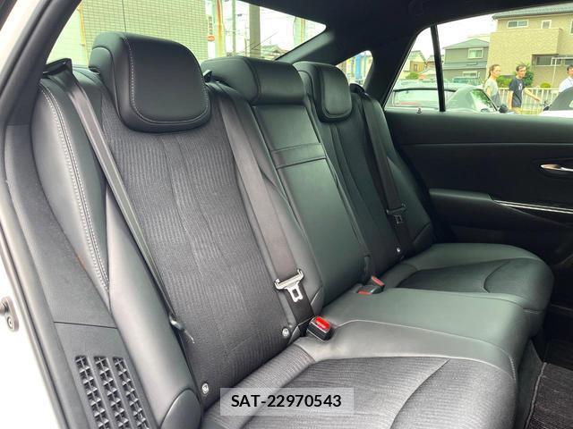 Toyota CROWN HYBRID 2021-04 8873271-9