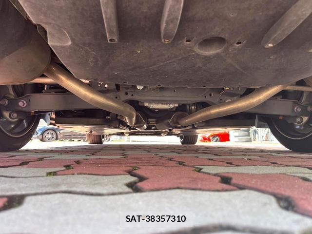 Toyota CROWN HYBRID 2019-08 8873273-18