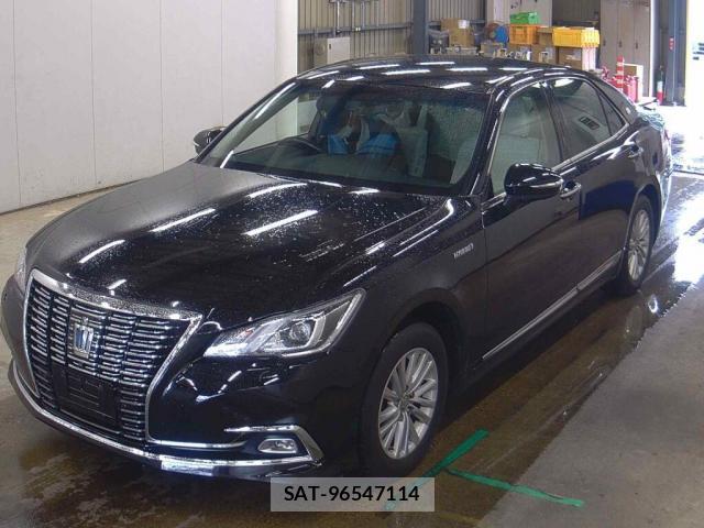 Toyota CROWN HYBRID 2016-08 8874223-0