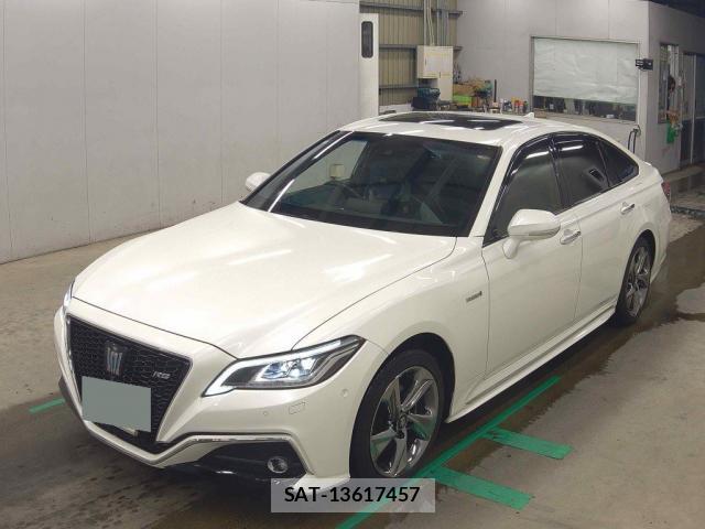 Toyota CROWN HYBRID 2018 8874229-3