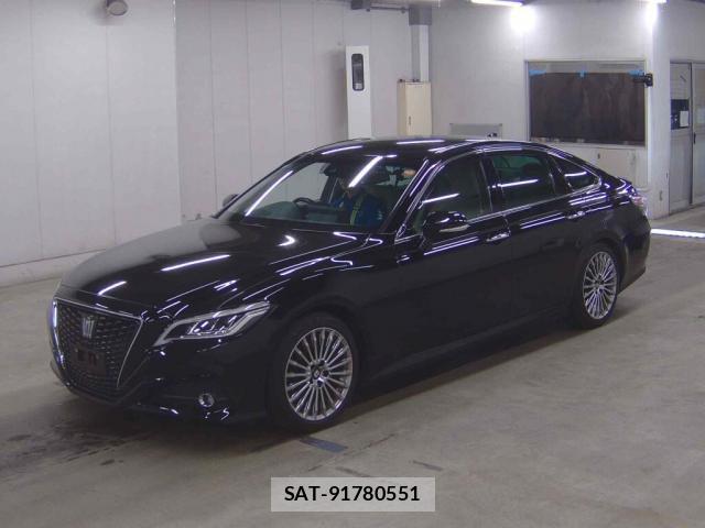 Toyota CROWN HYBRID 2021-09 8874764-3