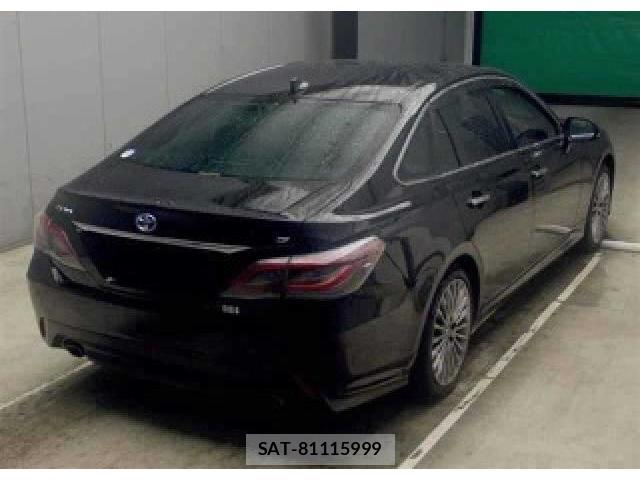 Toyota CROWN HYBRID 2021-11 8874892-1