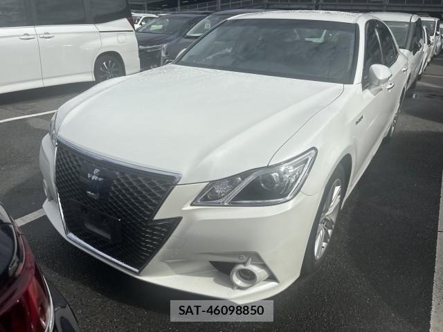 Toyota CROWN HYBRID 2013-04 8875132-0