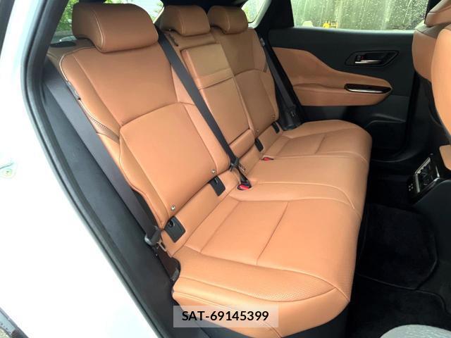 Toyota CROWN 2024-02 8872595-12