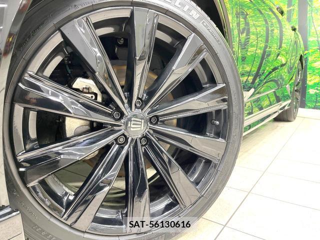 Toyota CROWN 2024-08 8873119-13