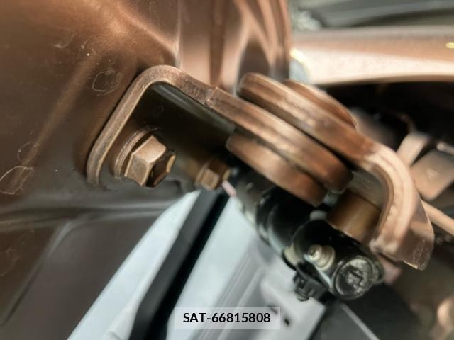 Toyota CROWN 2024-06 8873477-18