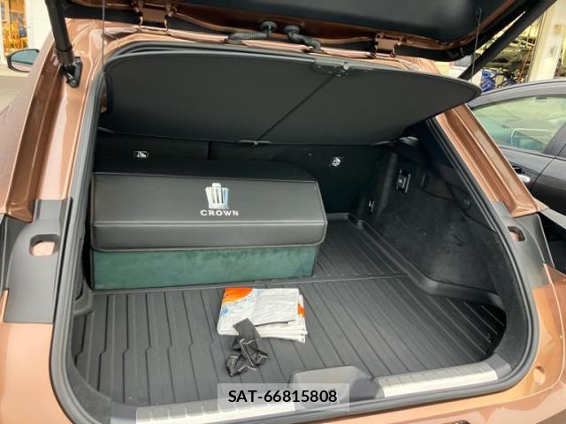 Toyota CROWN 2024-06 8873477-6