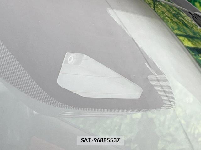 Toyota CROWN 2024-06 8873583-5